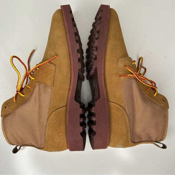 Sorel Caribou Chukka Waterproof Tan Boots - Picture 4 of 10